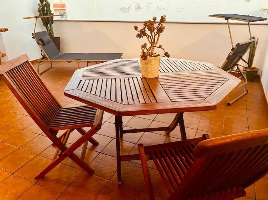 Casa Carol, Un Hogar Fuera De Casa. Villa El Cotillo  Bagian luar foto