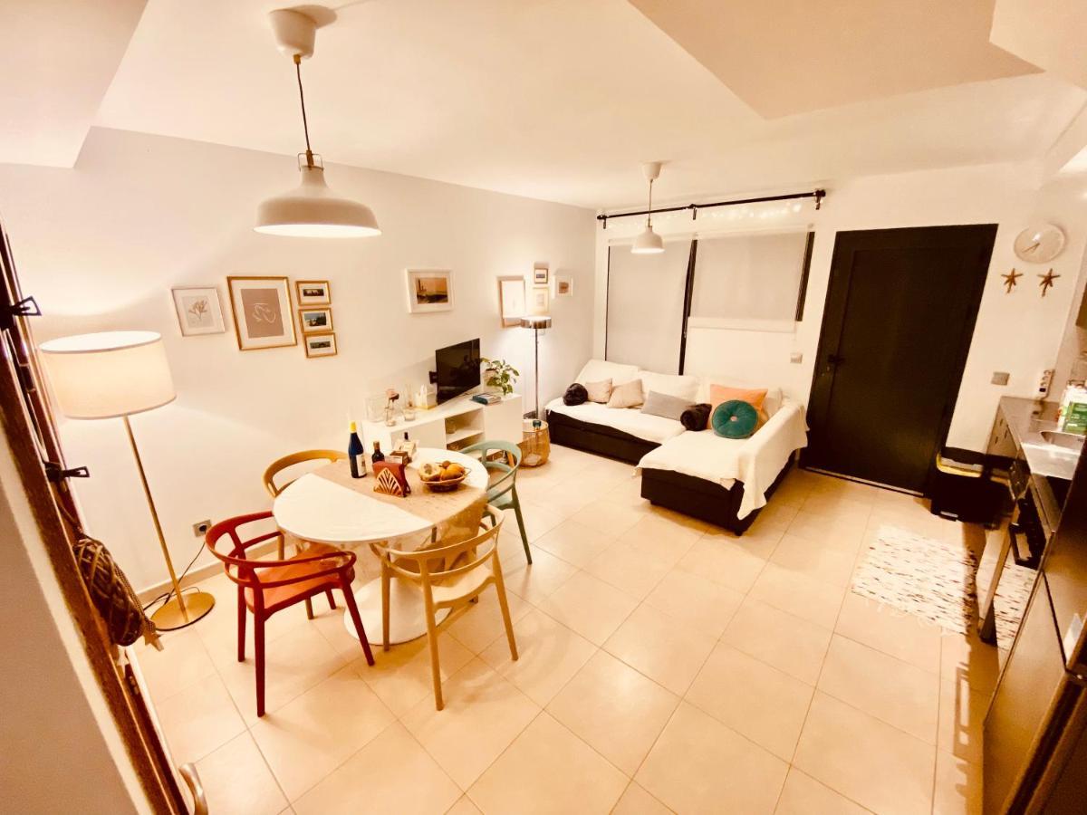 Casa Carol, Un Hogar Fuera De Casa. Villa El Cotillo  Bagian luar foto